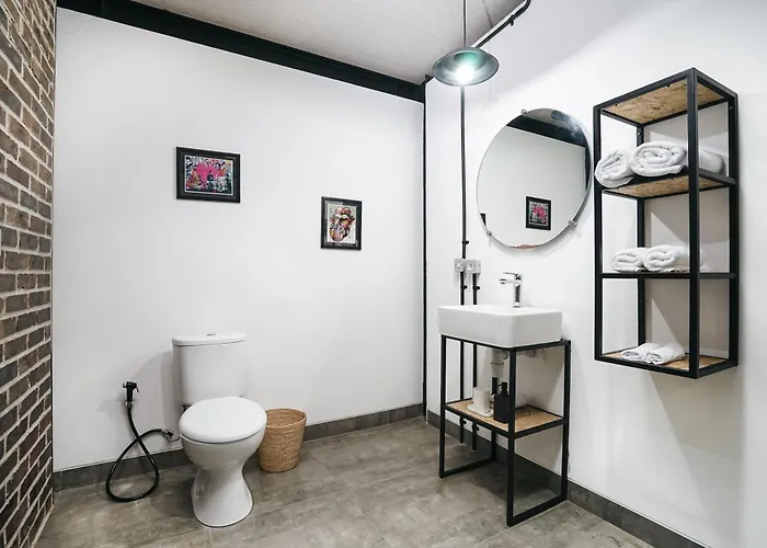 Costa Plana - 2 Bedroom Industrial Private In Umalas, Between Canggu &