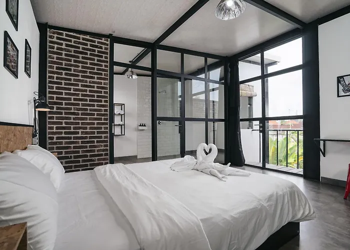 ヴィラ Costa Plana - 2 Bedroom Industrial Private In Umalas, Between Canggu &
