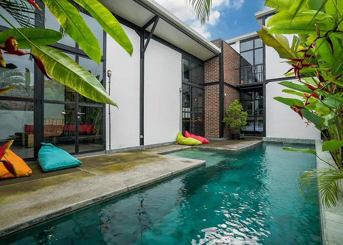 Costa Plana - 2 Bedroom Industrial Private In Umalas, Between Canggu & ヴィラ