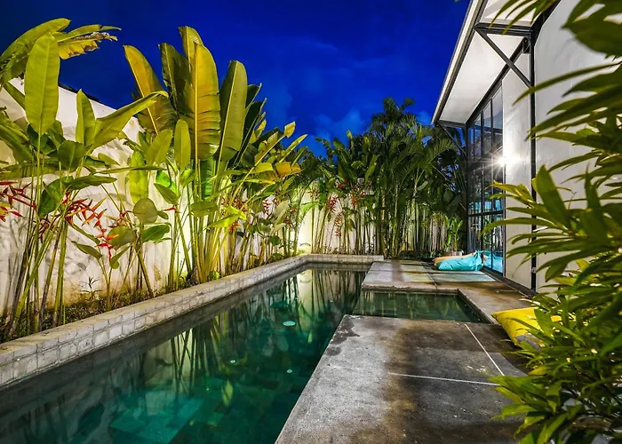 Costa Plana - 2 Bedroom Industrial Private In Umalas, Between Canggu & ヴィラ スミニャック